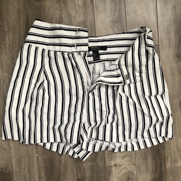 Comfy short - Picture 2 of 6